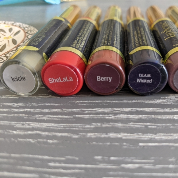 Lipsense - Picture 2 of 5